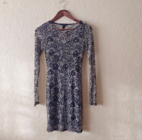 Forever 21 lace print bodycon dress stretch nylon sheer w/ slip lining Sz small - Picture 1 of 8